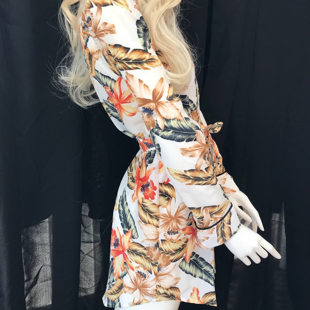 2 Way Dress - Picture 5 of 8